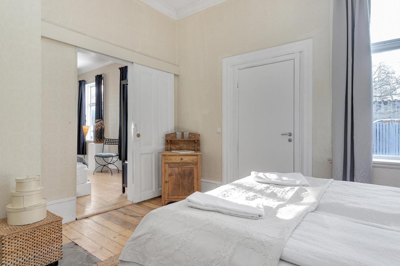Sudurgata - Authentic Reykjavik Style Apartment Buitenkant foto